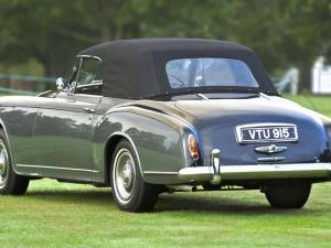 Bild 17/50 von Bentley S 1 Continental Drophead Coupé (1955)