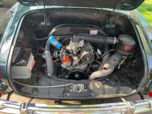 Imagen 5/5 de Volkswagen Karmann Ghia 1600 (1971)