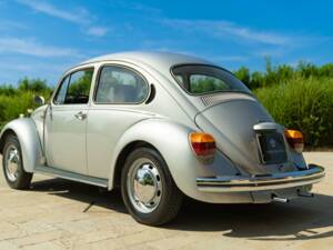 Image 7/46 de Volkswagen Coccinelle 1200 &quot;Jeans Bug&quot; (1982)