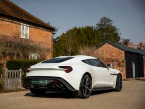 Image 3/50 of Aston Martin Vanquish Zagato (2017)