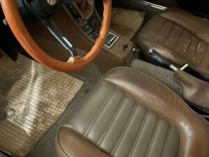 Image 14/16 de Alfa Romeo 2000 Spider Veloce (1981)