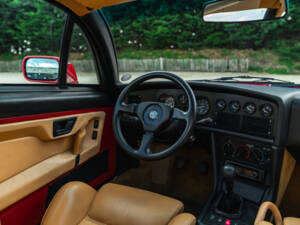 Image 15/45 de Alfa Romeo SZ (1991)