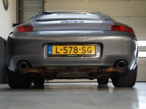 Afbeelding 29/50 van Porsche 911 Carrera (2001)