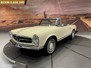 Image 1/15 de Mercedes-Benz 230 SL (1967)