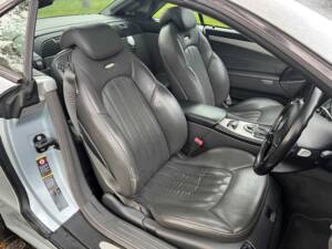 Imagen 23/30 de Mercedes-Benz SL 55 AMG (2003)
