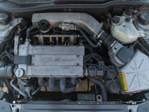 Image 46/50 de Alfa Romeo 164 2.0 (1991)