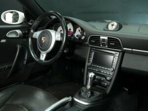 Image 21/30 of Porsche 911 Turbo (2009)