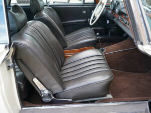 Image 9/50 of Mercedes-Benz 280 SE (1968)