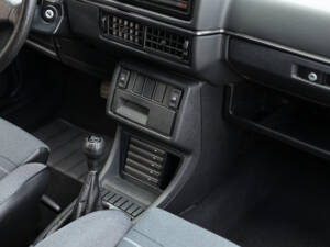 Image 69/92 de Volkswagen Golf Mk II GTD 1.6 (1991)