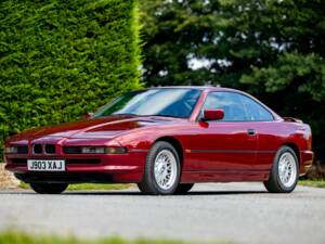 Bild 22/45 von BMW 850i (1991)