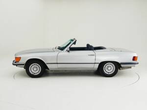 Image 11/15 of Mercedes-Benz 450 SL (1977)