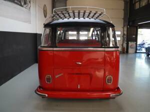 Image 39/50 of Volkswagen T1 Brasil &quot;Samba&quot; (1975)