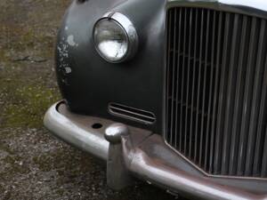 Image 46/50 of Bentley S 1 (1956)