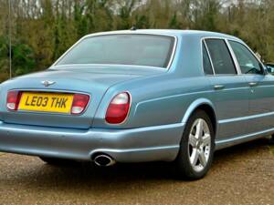 Image 2/30 of Bentley Arnage T (2003)