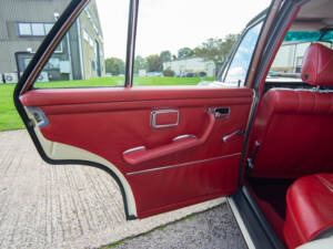 Image 17/34 de Mercedes-Benz 280 SE (1969)