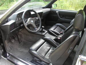 Bild 16/39 von BMW M 635 CSi (1988)