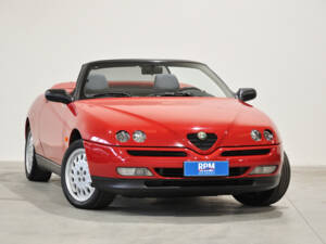 Immagine 7/32 di Alfa Romeo Spider 2.0 Twin Spark 16V (1996)