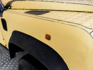 Image 27/50 of Land Rover 90 (1984)