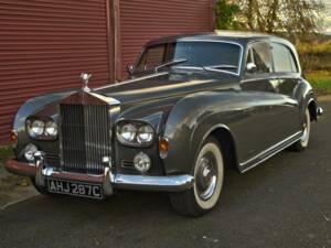 Image 1/50 of Rolls-Royce Silver Cloud III (1965)