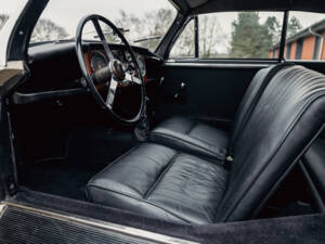 Image 21/53 of Aston Martin DB 2&#x2F;4 Mk I (1955)