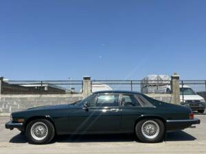 Image 8/8 de Jaguar XJ-S V12 (1989)