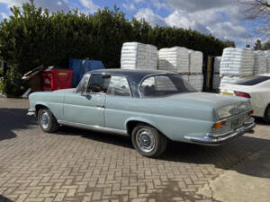 Image 4/8 of Mercedes-Benz 280 SE (1969)