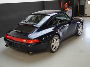 Image 4/50 of Porsche 911 Carrera (1995)