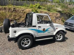 Image 1/21 of Suzuki SJ Samurai (1993)