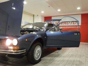 Bild 12/15 von Alfa Romeo Alfetta GT 1.6 (1977)