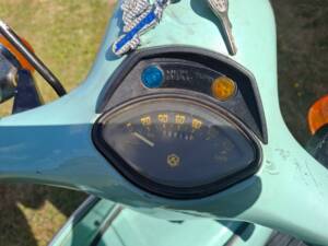 Image 17/48 of Bajaj DUMMY (1993)