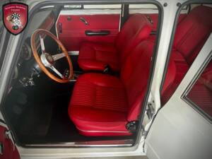 Bild 19/69 von Alfa Romeo Giulia Nuova Super 1600 (1975)