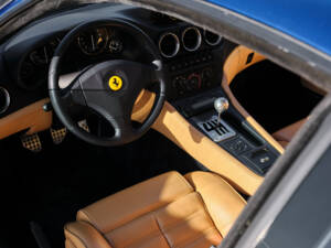 Image 34/72 of Ferrari 550 Maranello (2000)