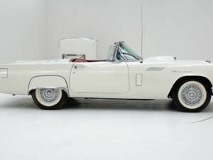 Imagen 6/15 de Ford Thunderbird (1956)