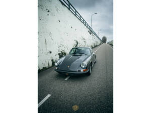 Image 5/50 de Porsche 911 2.4 E &quot;Oilflap&quot; (1972)