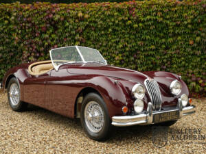 Immagine 9/50 di Jaguar XK 140 SE-C OTS (1956)