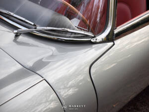 Bild 21/69 von Jaguar E-Type 3.8 Flat Floor (1961)