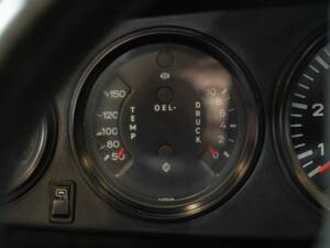 Image 32/47 of Porsche 911 Carrera 2.7 (1975)