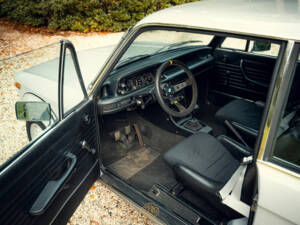 Image 9/50 of BMW 2002 tii (1972)