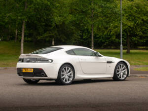 Bild 17/50 von Aston Martin V8 Vantage (2013)