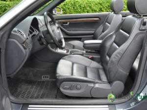 Image 11/50 de Audi S4 (2005)