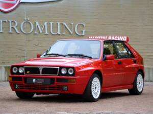 Image 2/19 of Lancia Delta HF Integrale Evoluzione I (1992)