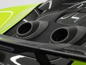 Bild 14/26 von McLaren 600LT Spider (2019)