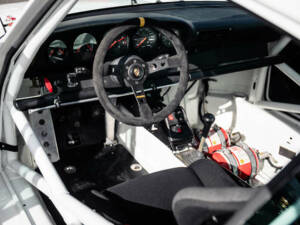 Image 2/50 de Porsche 911 GT2 R (1995)