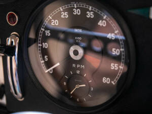 Afbeelding 33/49 van Jaguar E-Type 3.8 (1962)