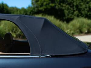 Image 27/50 of BMW 320i (1989)