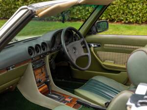 Bild 4/29 von Mercedes-Benz 350 SL (1980)