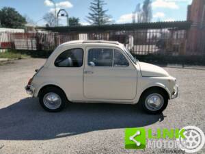 Image 4/10 of FIAT 500 L (1970)