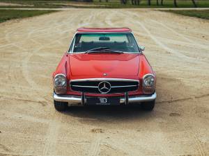 Bild 8/46 von Mercedes-Benz 280 SL (1969)