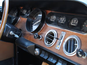 Image 35/36 of Ferrari 330 GT 2+2 (1964)