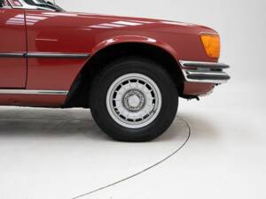 Image 10/15 of Mercedes-Benz 280 SE (1977)